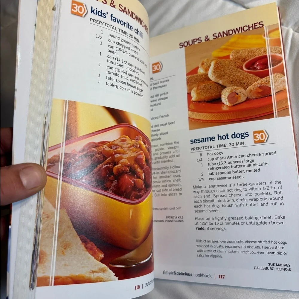 Taste of Home Simple & Delicious Cookbook 242 recipes